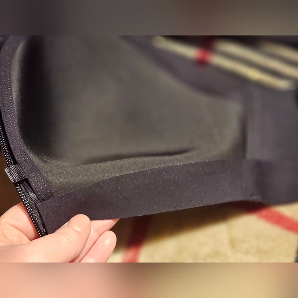 LuLuLemon 34DD Front Zip Full Coverage Mid/High Impact Sports Bra - Picture 12 of 14